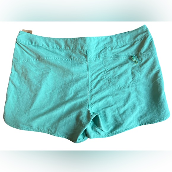 Patagonia Wavefarer Boardshorts Regular Fit Light Beryl Green w/SPF 20 Size 18 - Picture 2 of 8